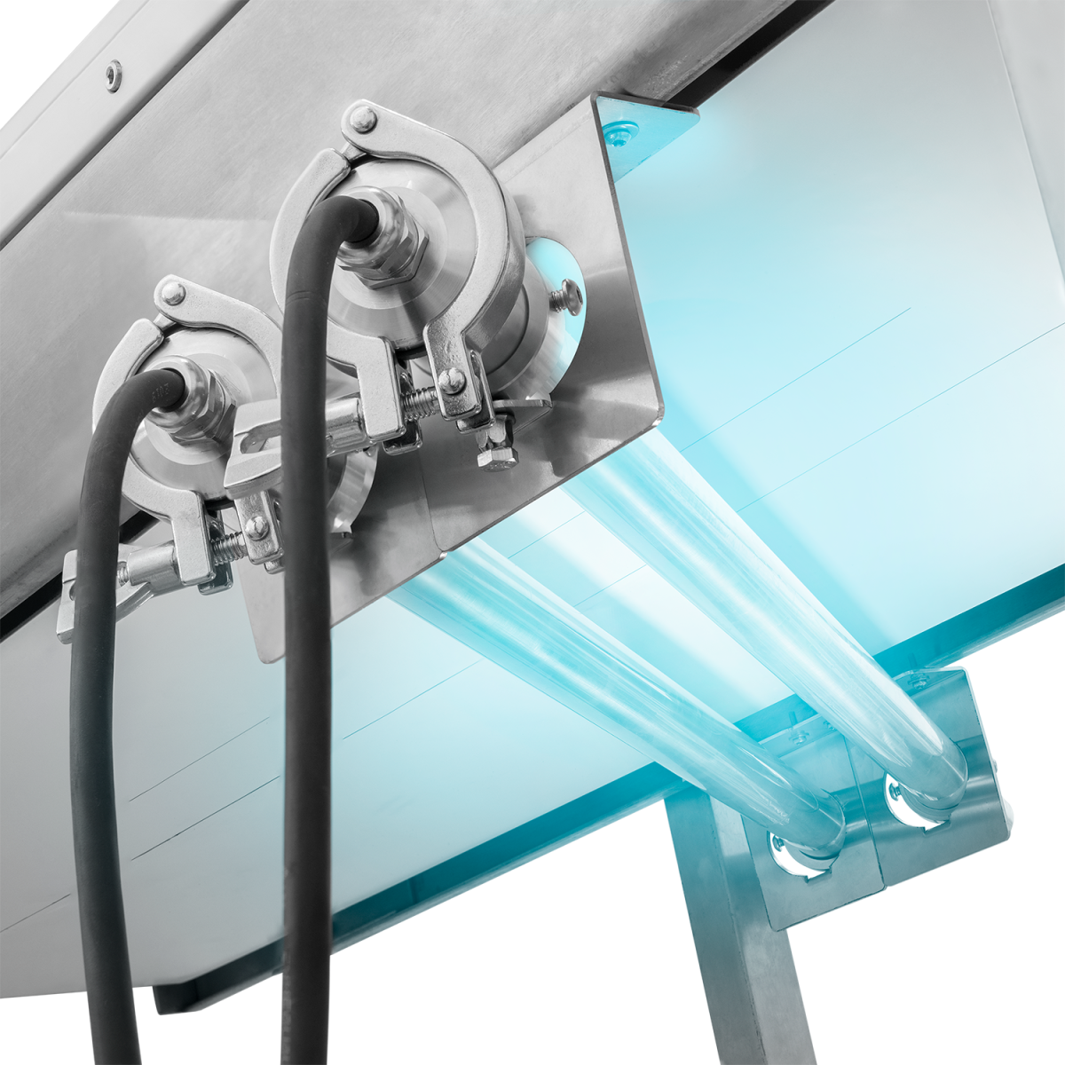 UV-STYLO-K Series UV-C lamps installed under a food-processing conveyor